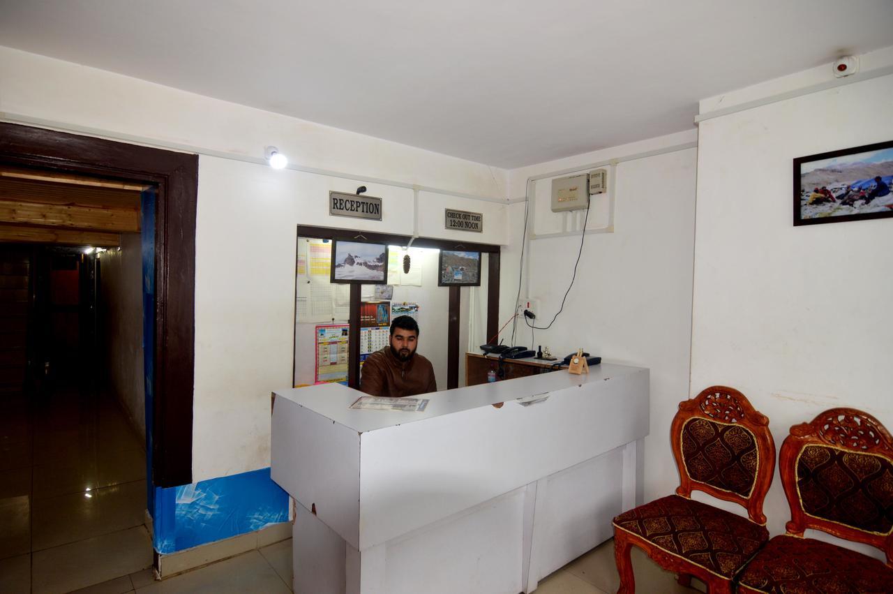 Kashmir House Hotel ปาฮาลกัม ภายนอก รูปภาพ