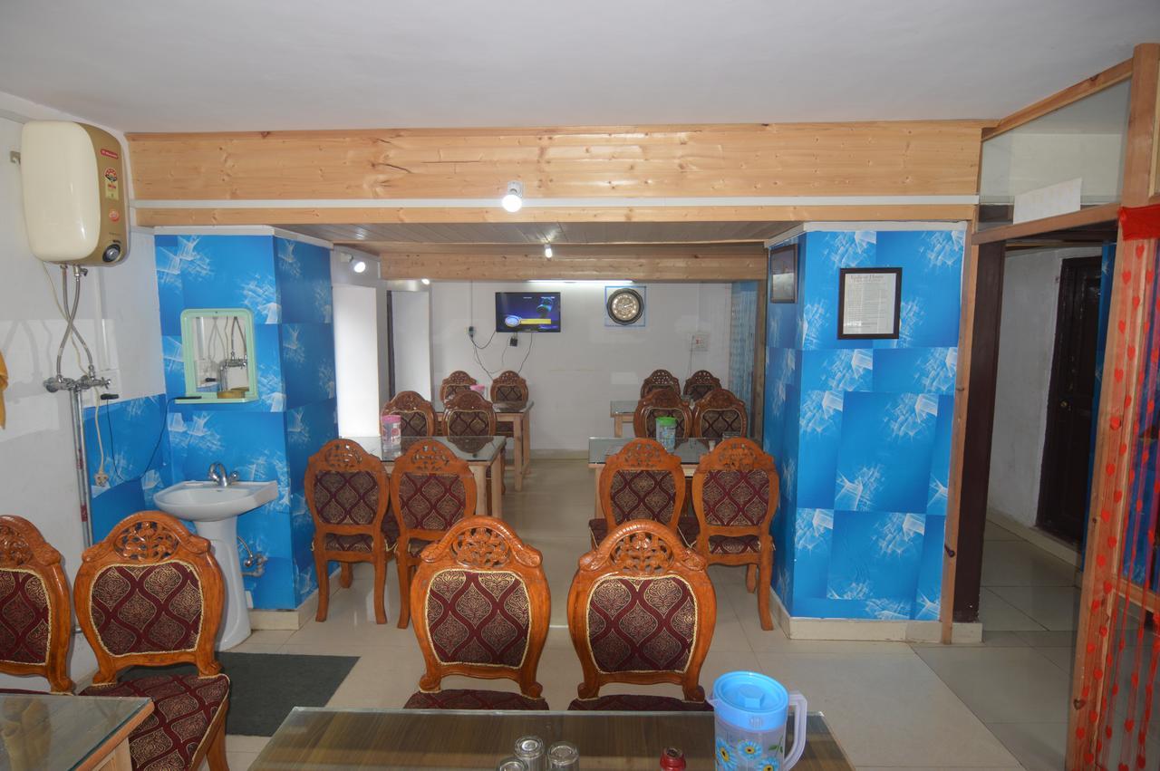 Kashmir House Hotel ปาฮาลกัม ภายนอก รูปภาพ